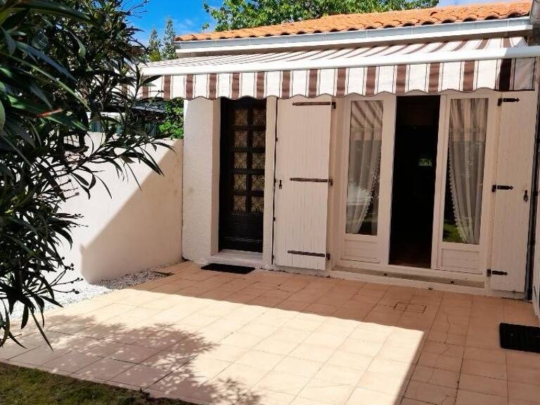 La Rochelle - Maison de plain-pied avec jardin et dépendance — photo 1