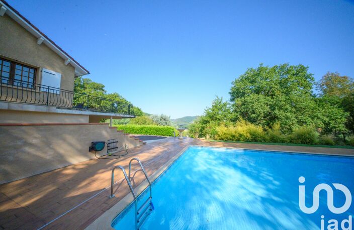 Vente Maison/villa 9 pièces — photo 3