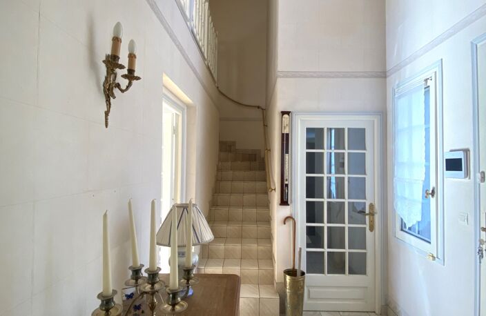Vente Maison traditionnelle 8 pièces — photo 3
