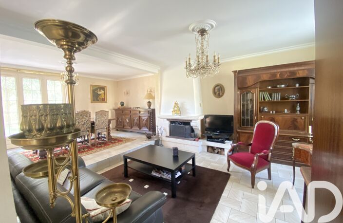 Vente Maison traditionnelle 8 pièces — photo 4