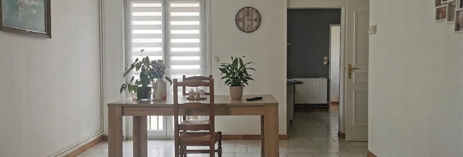 Appartement 4 Pièces 81 m² à vendre à Petite-Forêt (59494)