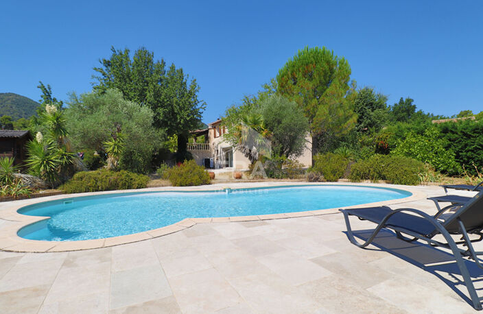 Maison de charme avec piscine - 137 m² sur terrain de 2060 m² — photo 3