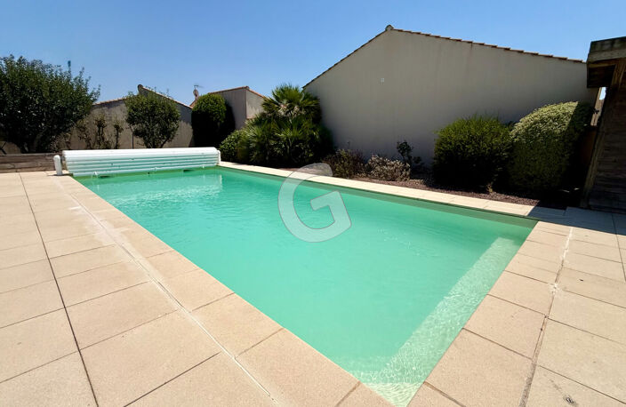 MAISON 5 PIECES 137 m2 A VENDRE LONGEVILLE SUR MER — photo 3