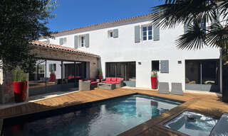 Maison 8 Pièces 244 m² à vendre à Rivedoux-Plage (17940)