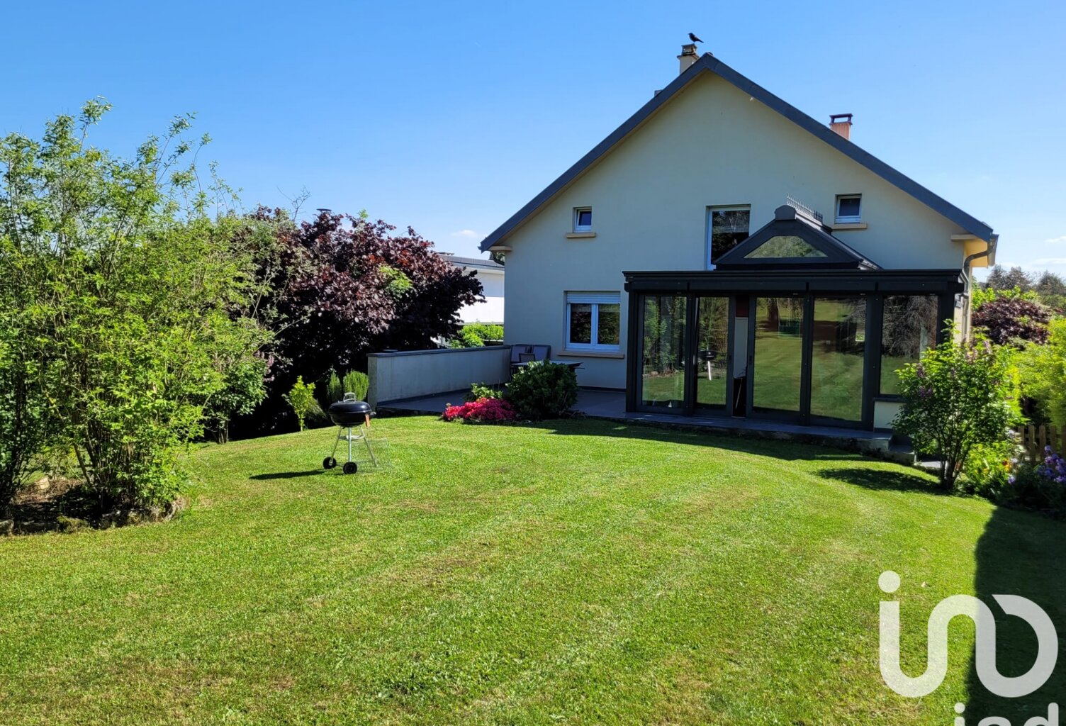 Vente Maison/villa 8 pièces — photo 1