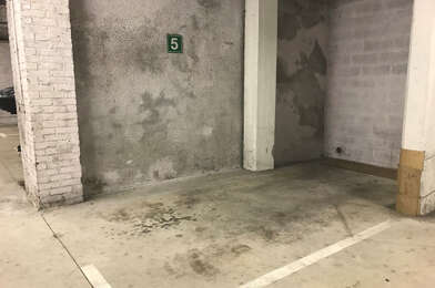 Garage  110 €