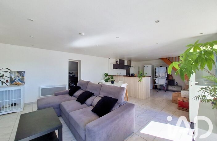 Vente Maison/villa 4 pièces — photo 2