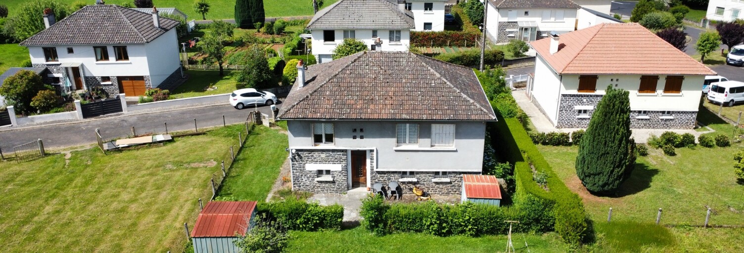 Maison 6 Pièces 125 m² à vendre à Ally (15700)