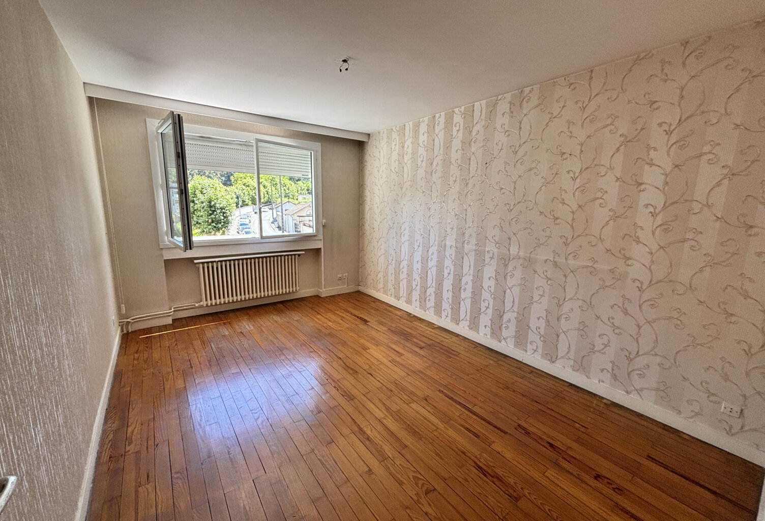 F2 - FAURIEL — photo 1