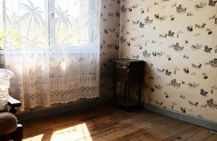 Maison individuelle sur grand terrain, à Celles sur Plaine — photo 5