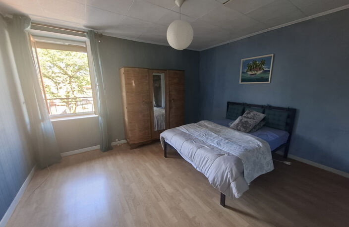 CIVIEUX D'AZERGUES CENTRE - MAISON AVEC JARDIN - BELLE OPPOR — photo 4