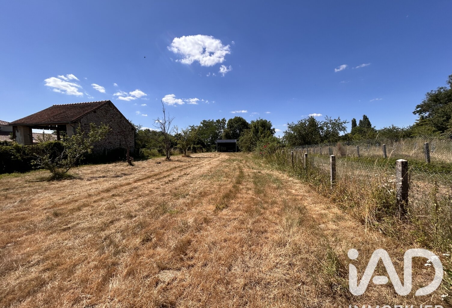 Vente Terrain 1 293 m&sup2; — photo 1