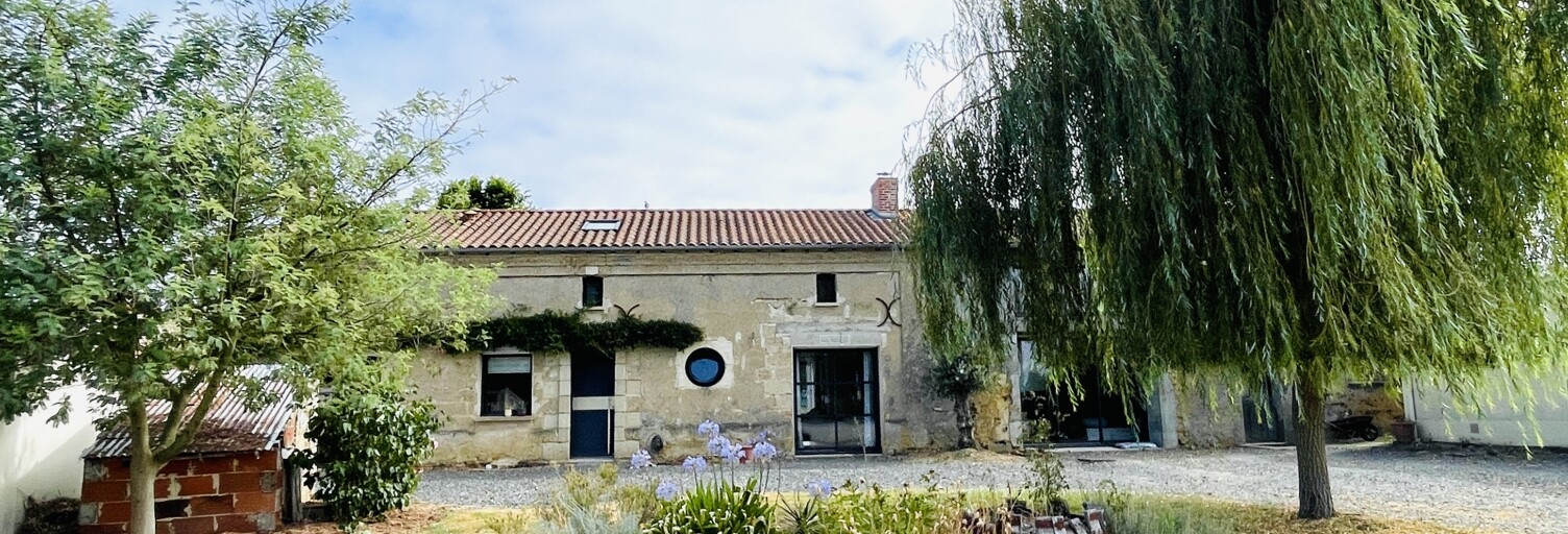 Maison 8 Pièces 150 m² à vendre à Lys-Haut-Layon (49310)