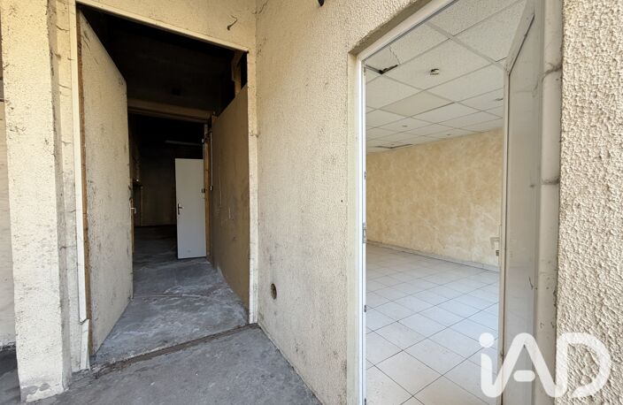 Vente Boutique/Local commercial 60 m&sup2; — photo 2