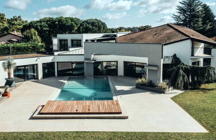 ST CYR AU MT D'OR - Maison d'architecte de 353m2 sur 3000m2 de terrain — photo 5