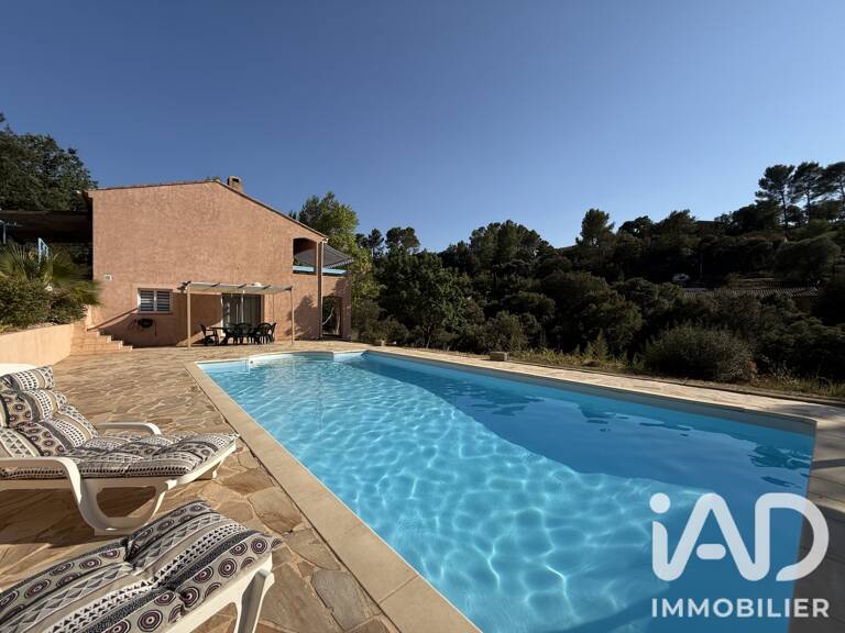 Vente Maison/villa 8 pièces — photo 1