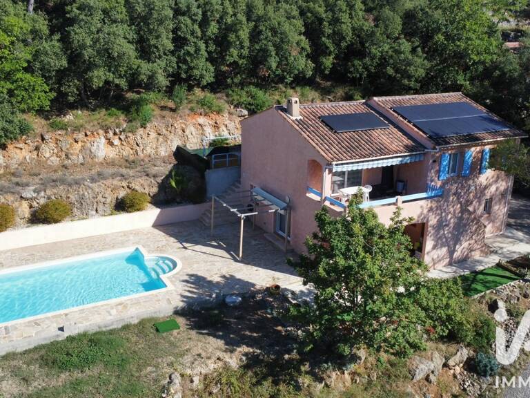Vente Maison/villa 8 pièces — photo 1