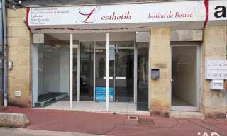 Commerce  66 m² à louer à Loudun (86200)