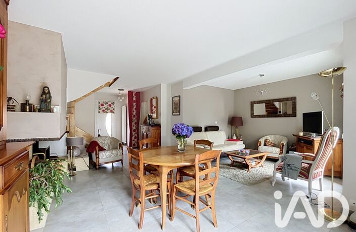 Vente Maison/villa 5 pièces — photo 2