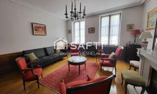 Maison 8 Pièces 300 m² à vendre à Saint-Amand-Montrond (18200)