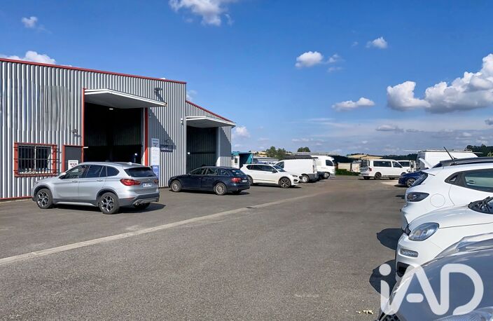 Vente Boutique/Local commercial 740 m&sup2; — photo 3