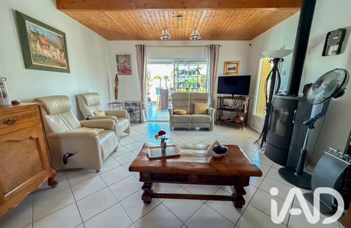 Vente Maison traditionnelle 6 pièces — photo 2
