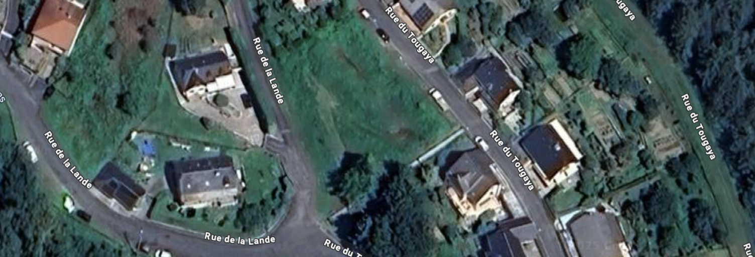 Terrain  940 m² à vendre à Adé (65100)