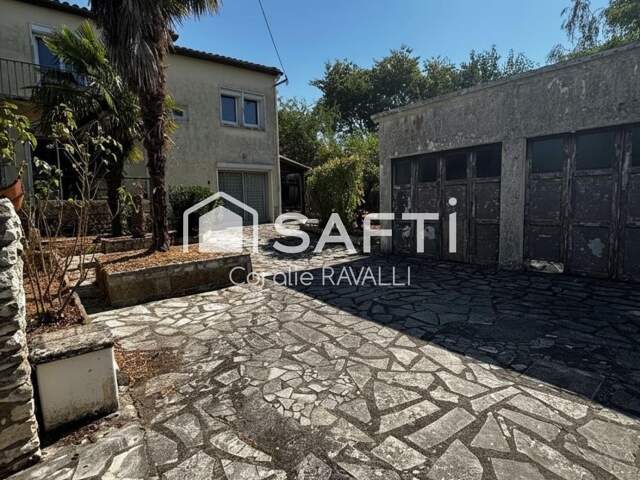 Maison à rénover idéalement situé — photo du bien