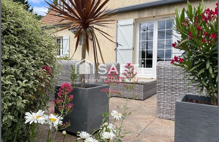 Maison 4 chambres, 128m² sur terrain clos de 1263m² et sous-sol total. — photo 2
