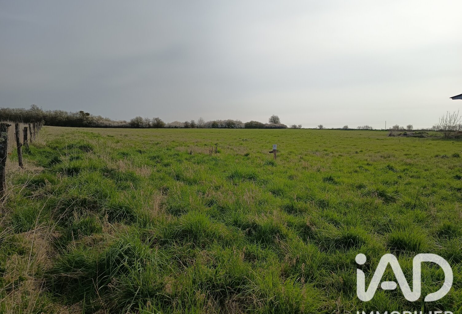 Vente Surface diverse 7 130 m&sup2; — photo 1