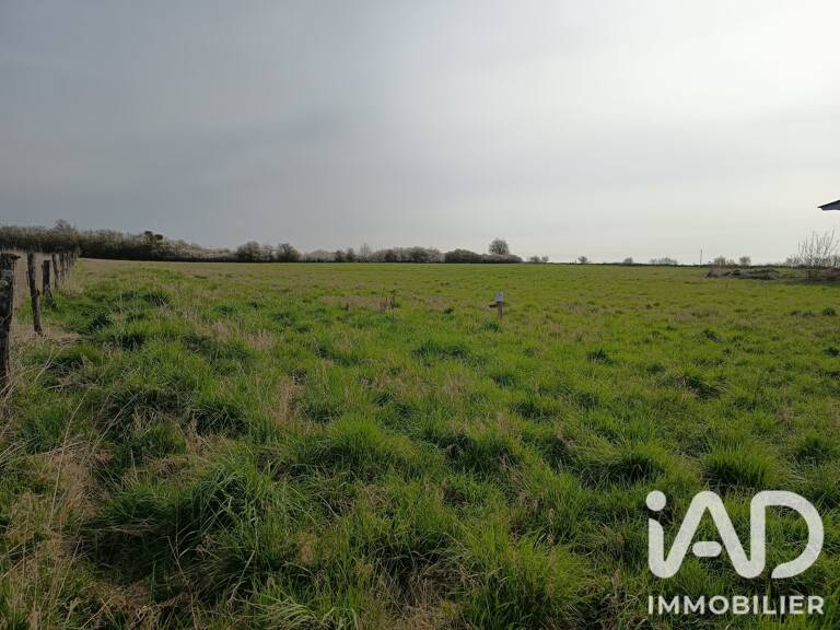 Vente Surface diverse 7 130 m&sup2; — photo 1