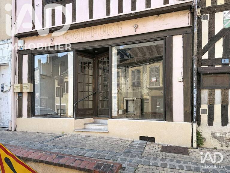 Location Local d'activités 50 m&sup2; — photo 1