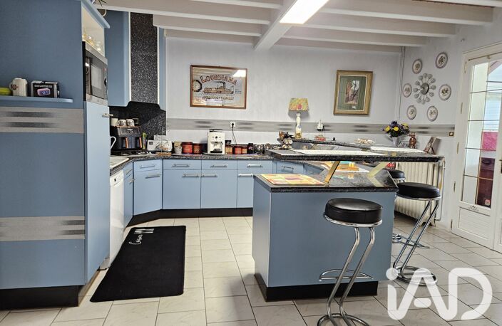 Vente Maison/villa 9 pièces — photo 4