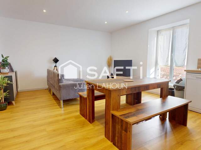 Appartement T4 rénové  Vendu meublé  Investissement locatif + parking — photo du bien