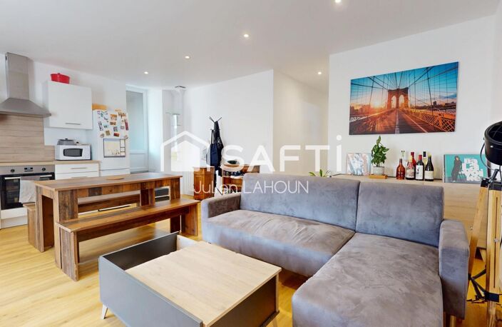 Appartement T4 rénové  Vendu meublé  Investissement locatif + parking — photo 3
