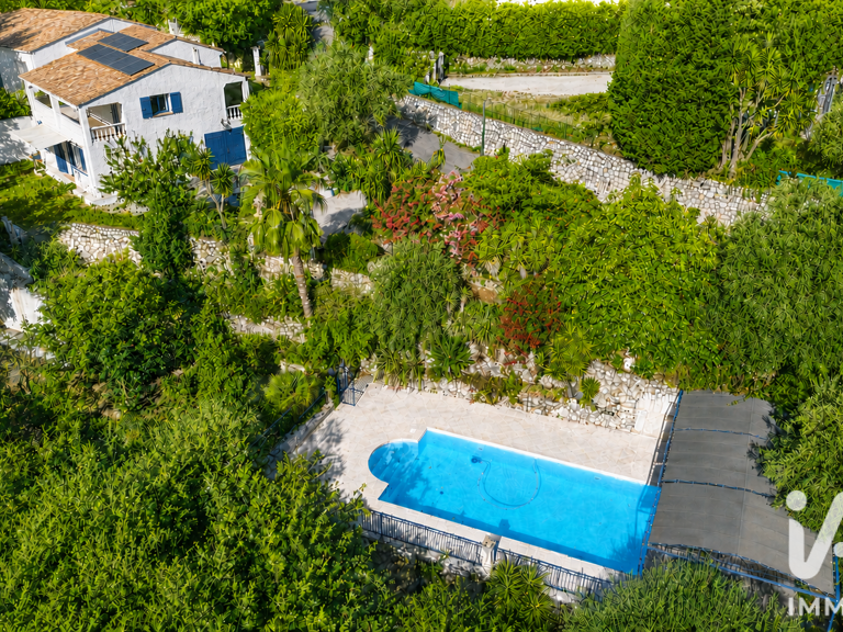 Vente Maison/villa 9 pièces — photo 1