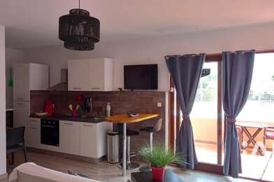 Commerce  73000 €