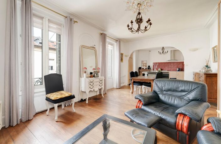 Appartement de 84 m²  4 pièce(s)   54000 NANCY — photo 2