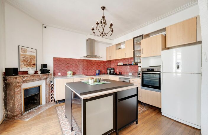 Appartement de 84 m²  4 pièce(s)   54000 NANCY — photo 3