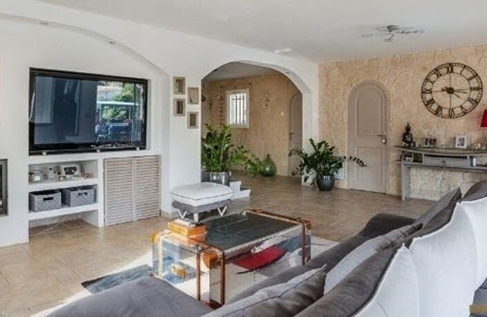 Vente Maison/villa 7 pièces — photo 4
