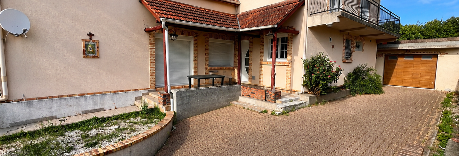 Maison 5 Pièces 91 m² à vendre à Lucé (28110)