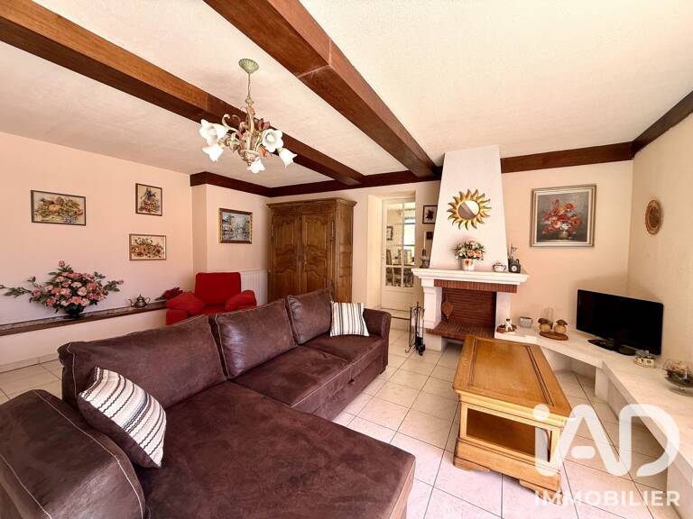 Vente Maison/villa 8 pièces — photo 1