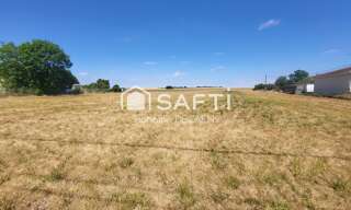 Terrain  9077 m² à vendre à Champigny en Rochereau (86170)