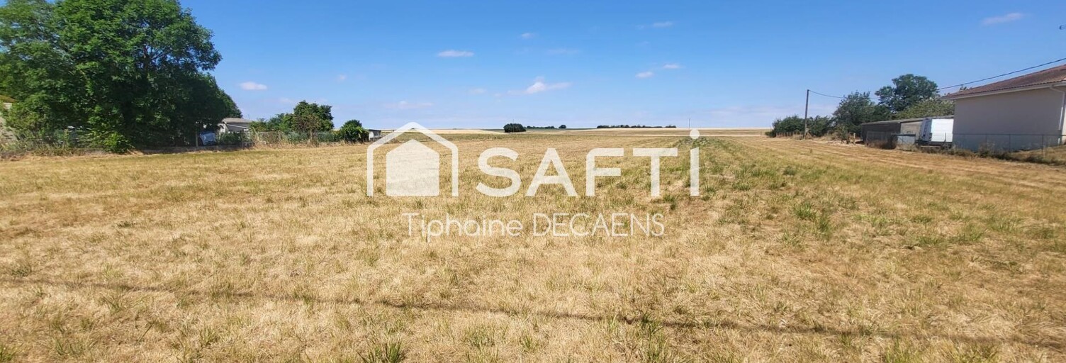 Terrain  9077 m² à vendre à Champigny en Rochereau (86170)