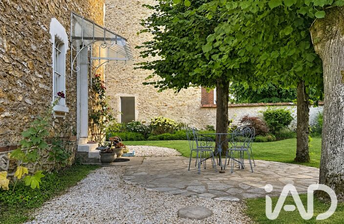 Vente Maison/villa 9 pièces — photo 4