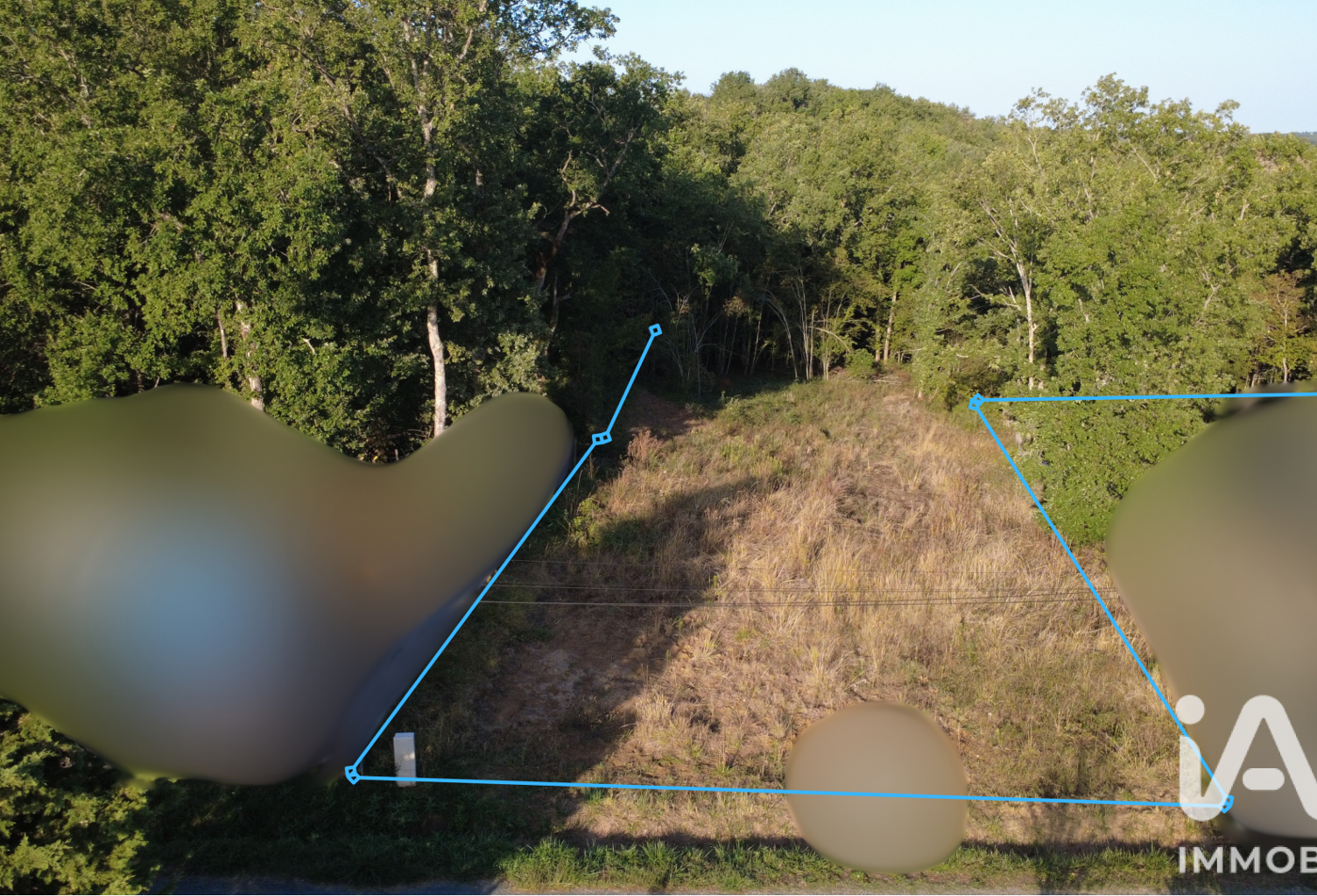 Vente Terrain 2 000 m&sup2; — photo 1