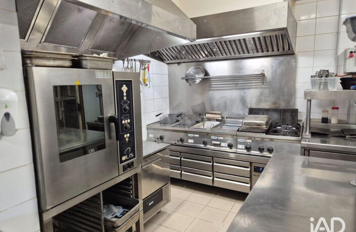 Vente Boutique/Local commercial 150 m&sup2; — photo 2