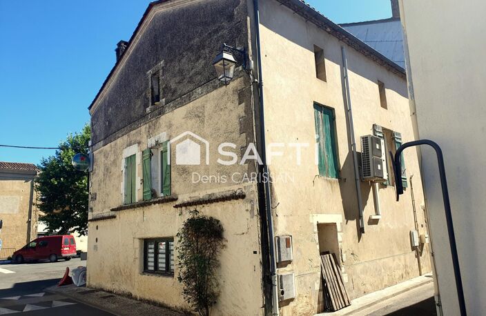Immeuble: commerce/retauration + appartement - Centre bourg — photo 2