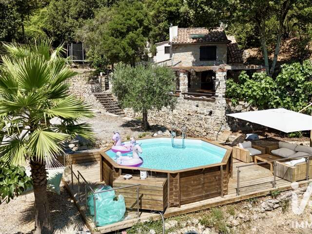 Vente Maison/villa 4 pièces — photo du bien