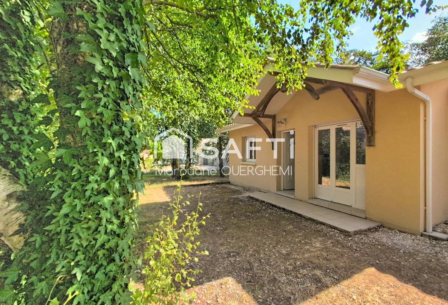 LACANAU VILLE  Maison T3 sur parcelle d'environ 400 m² — photo 1